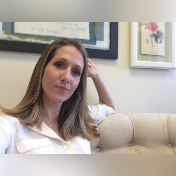 Welcome to my closet! - Picture 2 of 3